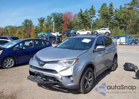 2018 Toyota Rav4 Xle from USA, damaged, VIN JTMRFREV6JD232935